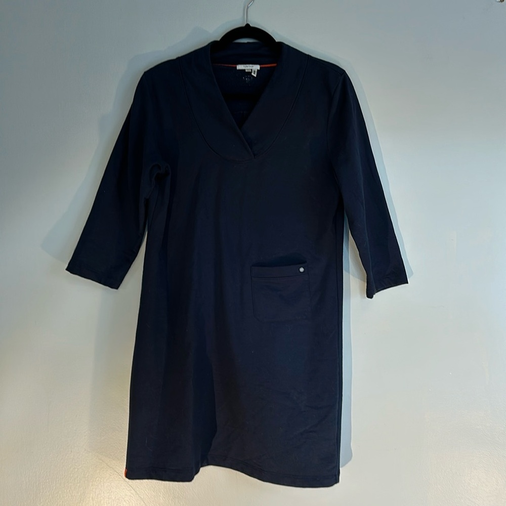 EUC navy Tyler Boe knit dress size large